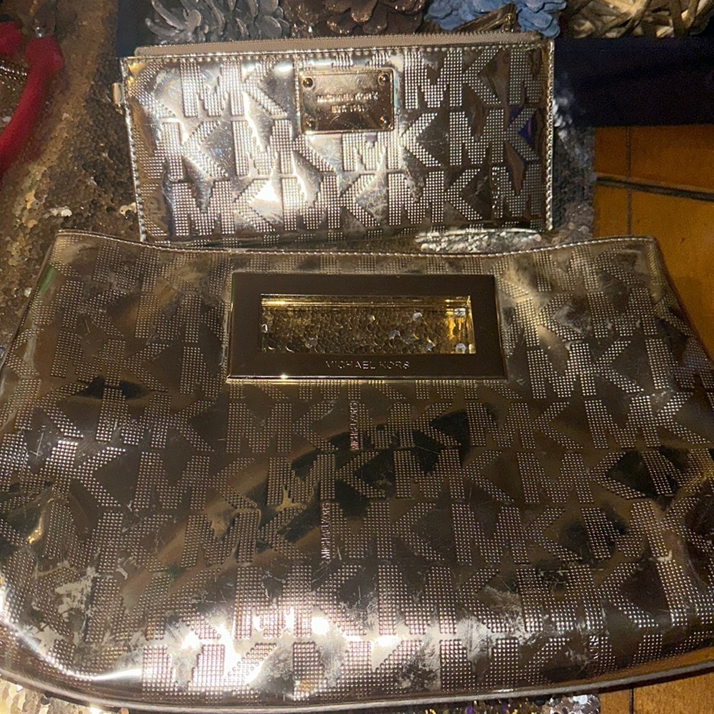 Michael kors set